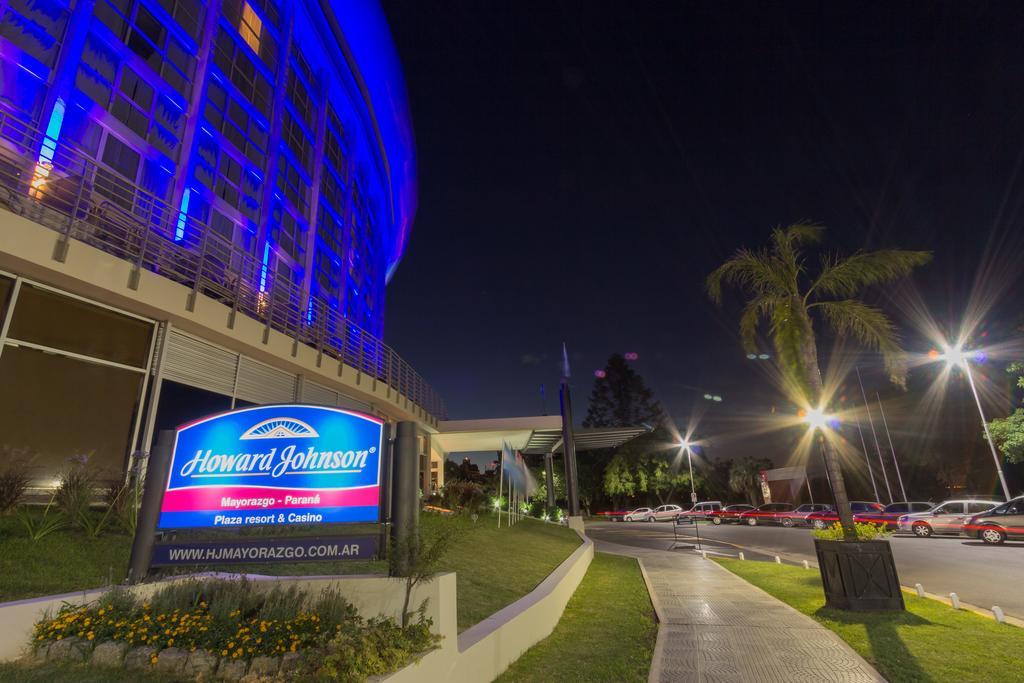 Howard Johnson Plaza Resort & Casino Mayorazgo Paraná Dış mekan fotoğraf Howard Johnson Hotel, Cabo San Lucas